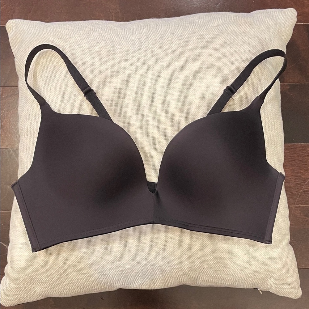 Maidenform Self Expressions SE1189 Wireless Bra Women's in Black Size 36B